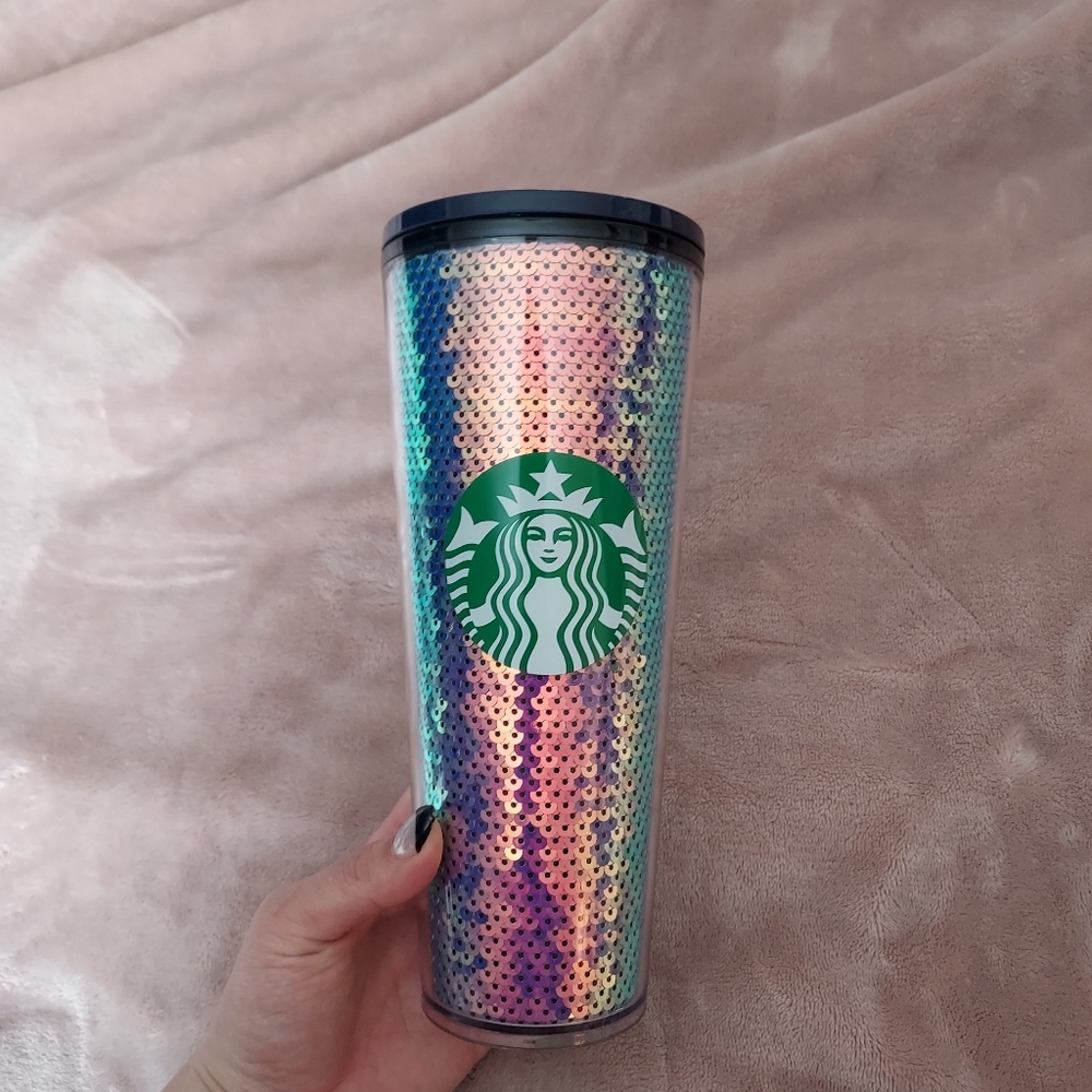 Starbucks 2020 Holiday Cold Cup Tumbler Venti Iridescent Purple Sequins 24 Oz